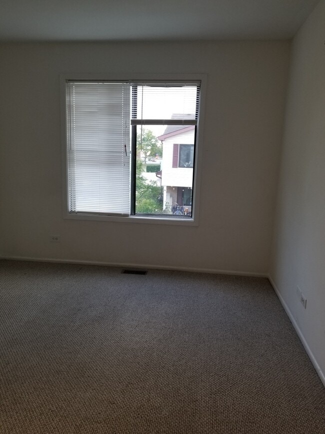 Building Photo - 333 Jefferson Ct