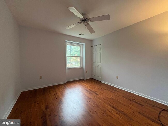 Building Photo - 5301 New Church Ct