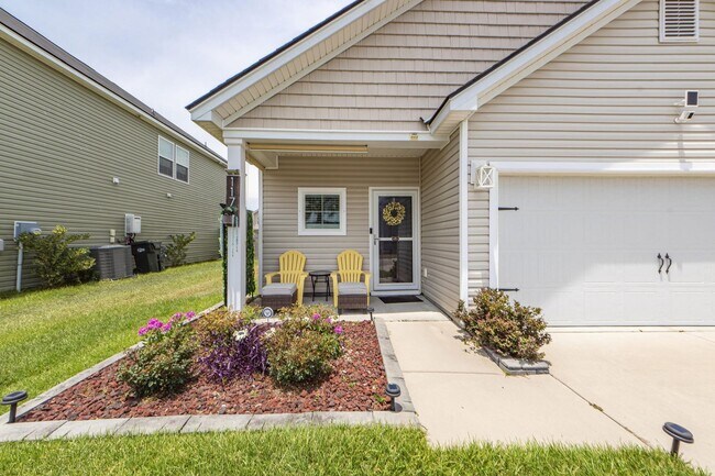 Building Photo - 4 Bedroom, 3 Bathroom home in Liberty Village - Goose Creek