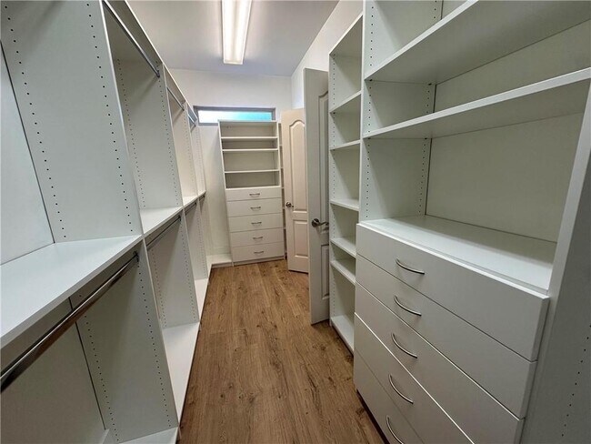 Building Photo - 12424 Cambron Trail