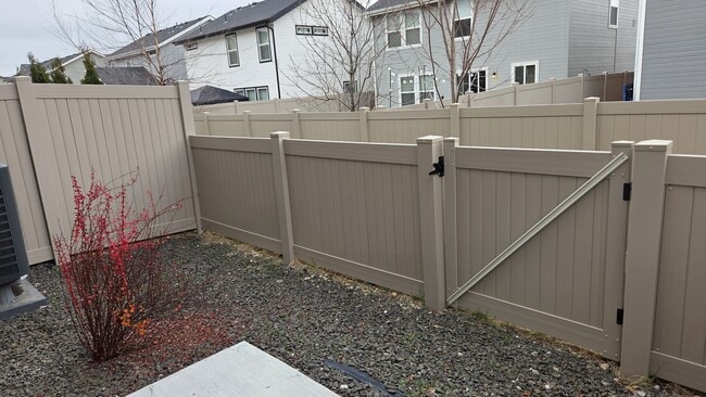 Building Photo - 5929 S Boddington Ln