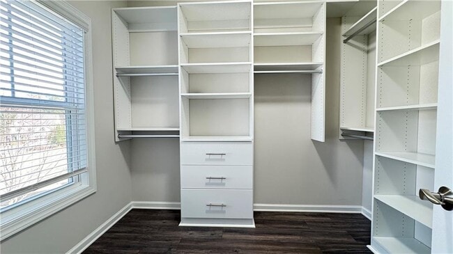 Building Photo - 750 Fieldcrest Park Ln