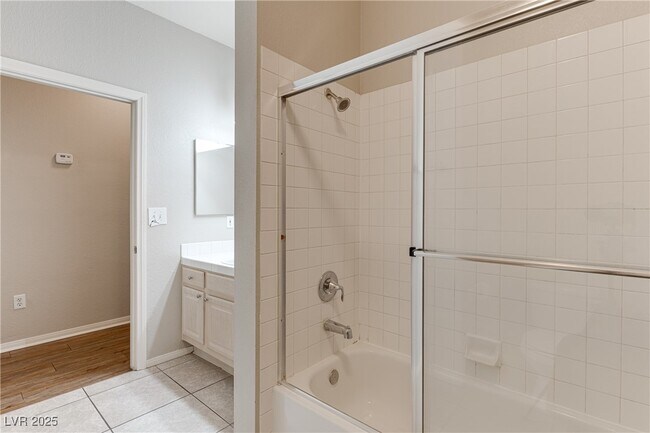 Building Photo - 5250 S Rainbow Blvd