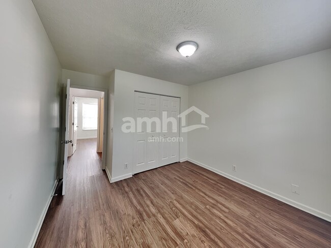 Building Photo - 2498 Port Kembla Dr