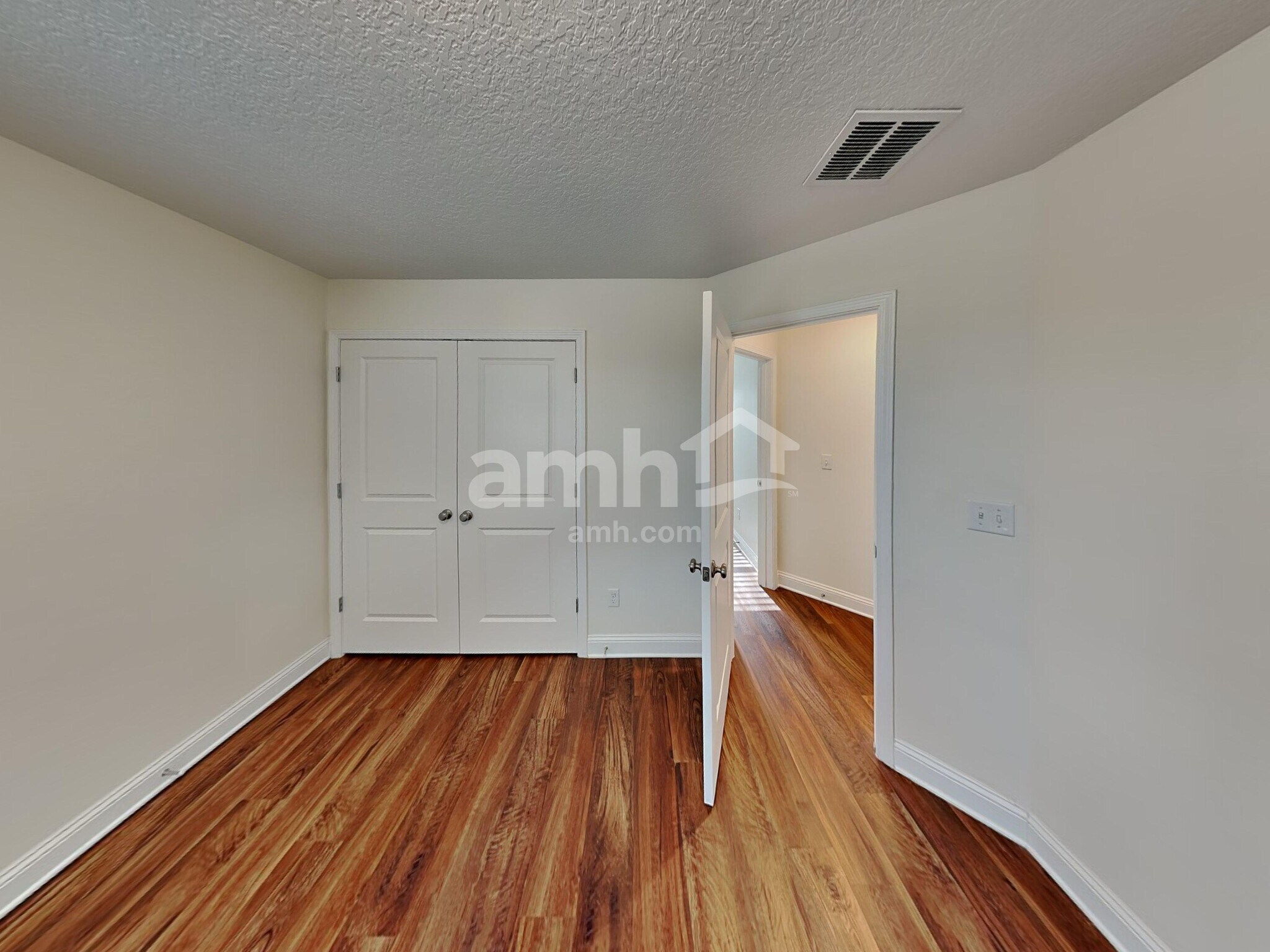 Building Photo - 713 Celebration Lane