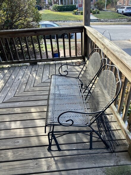 Wrap Around Porch - 1511 Spring Ave