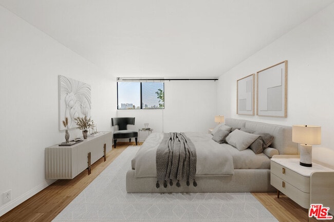 Building Photo - 10535 Wilshire Blvd