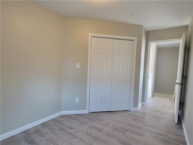 Building Photo - 1040 Wilson Pl