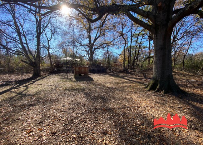 Building Photo - 745 Harahan Rd