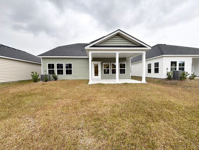 Building Photo - Perfect family home in Ocean Isle Beach