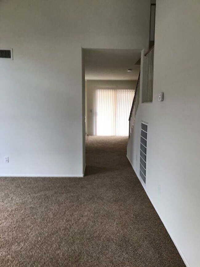 Building Photo - 42207 Chambers Dr