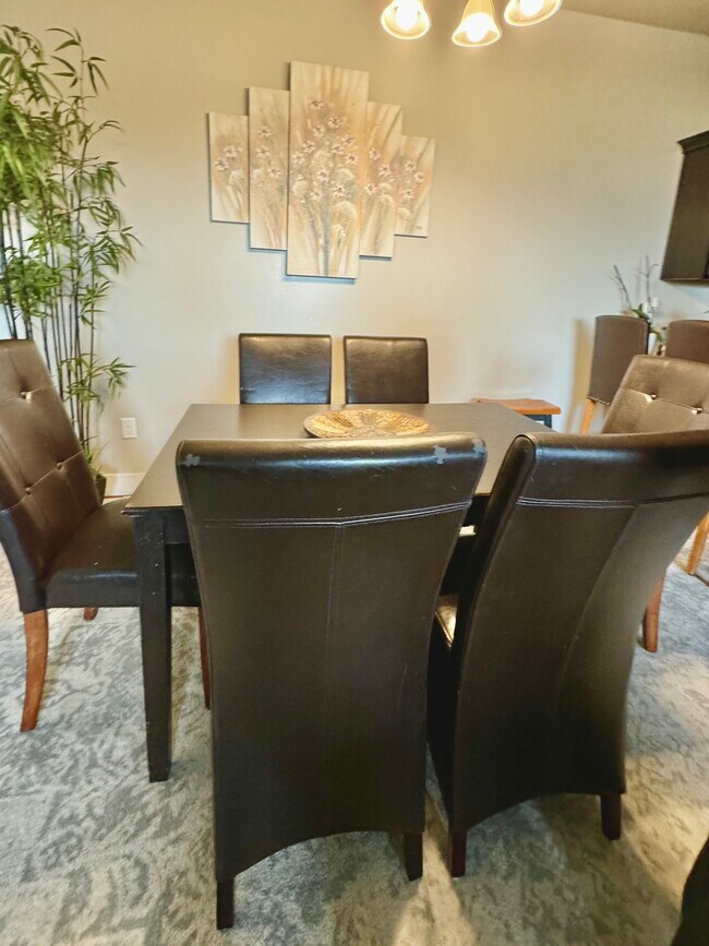 Building Photo - 74 Silver Springs Drive