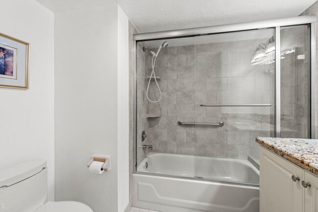 Building Photo - 10203 Mangrove Dr