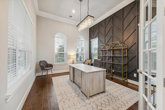 Building Photo - 3954 Kelley Pond Dr