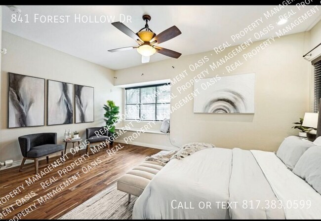 Building Photo - 841 Forest Hollow Dr