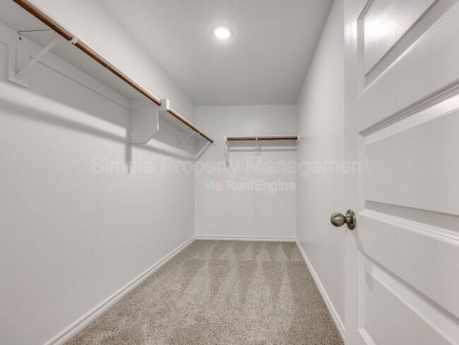 Building Photo - 7532 NW 143rd St