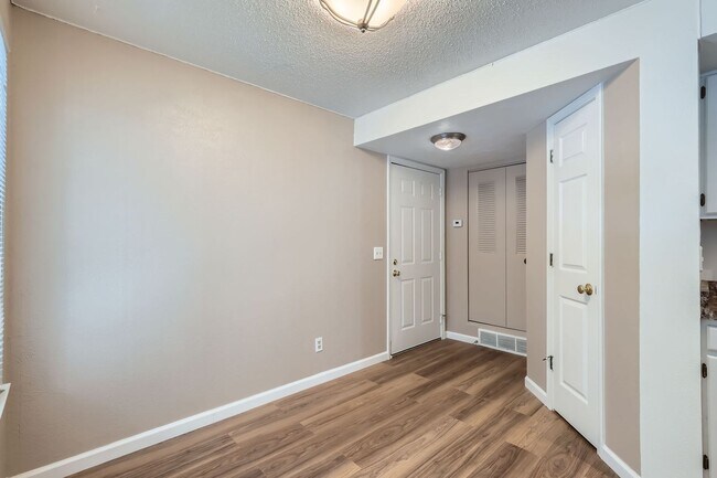 Building Photo - MOVE-IN SPECIAL ($500): Spacious Condo wit...