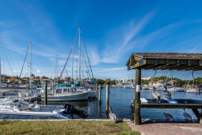 Building Photo - 3313 Sunset Key Cir