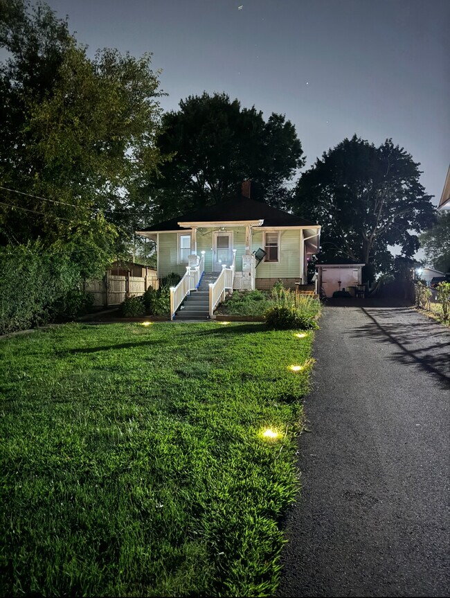 Primary Photo - 45 Henry Ave