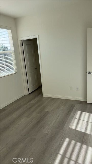 Building Photo - 1312 Macneil Dr