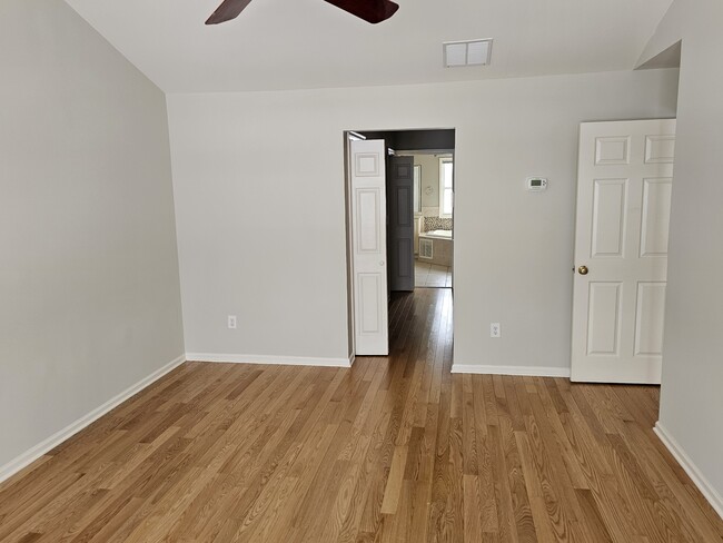 Building Photo - 74 Bertrand Island Rd