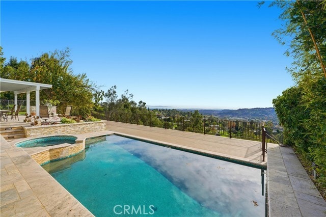 Building Photo - 5527 Burning Tree Dr