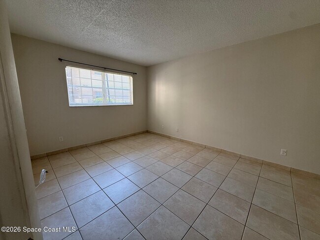 Building Photo - 1625 Sunny Brook Ln