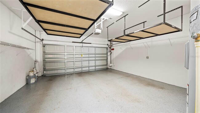 Building Photo - 1332 W Gray St