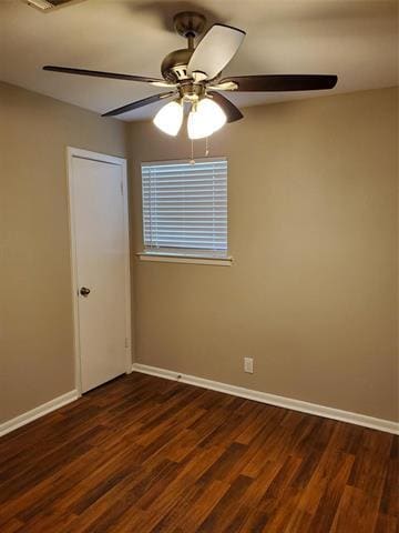 Building Photo - 605 Pershing Dr