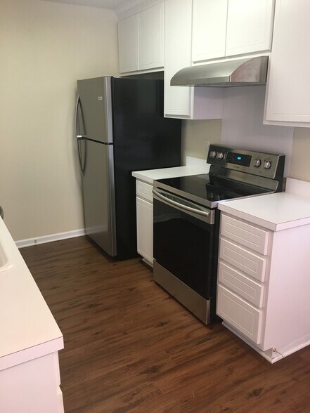 Building Photo - 1225 Centipede Dr