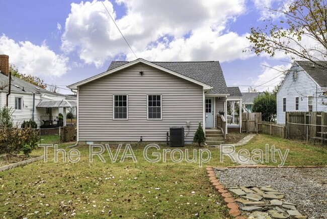 Building Photo - 1508 N 30th St