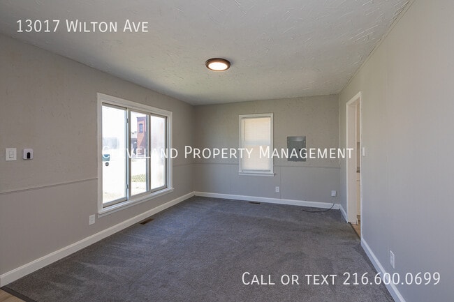 Building Photo - 13017 Wilton Ave
