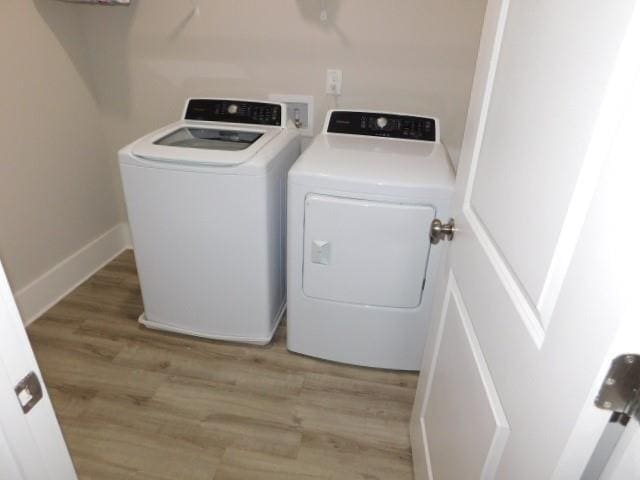 Building Photo - 4652 Sweetwater Ave