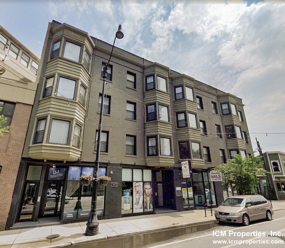Building Photo - 863 W Lill Ave