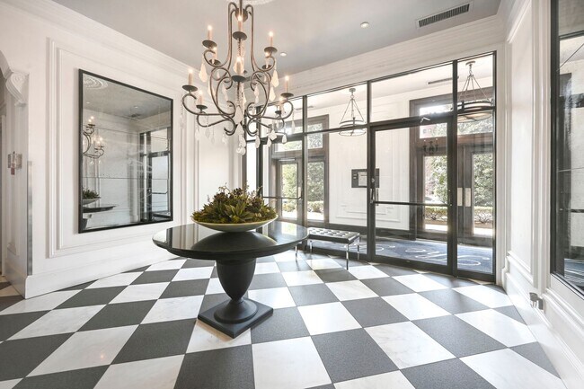 Building Photo - Dual-Entry Designer 2BR | In-Unit W/D | Pet Friendly & Parkside! Available now!