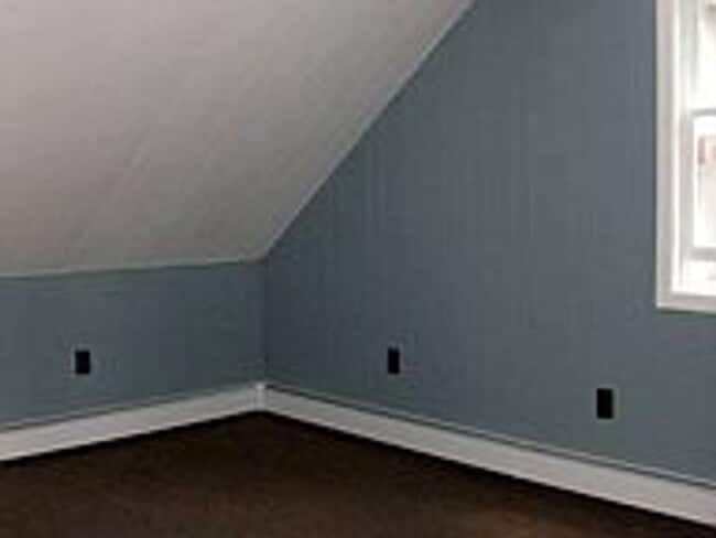 Building Photo - AVAILABLE JUNE - 3 Bed, 1 Bath Updated Home!