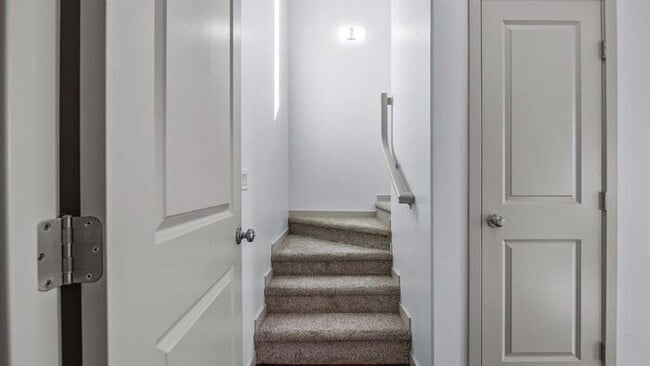Building Photo - Brand-New 4-Bedroom Townhome in Orchard Mesa!