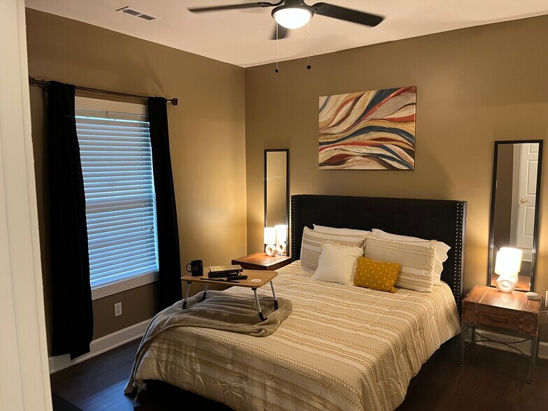 Primary Bedroom - 9155 Meadow Vista Rd