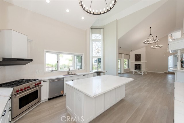 Building Photo - 2836 N Kingsgate Dr