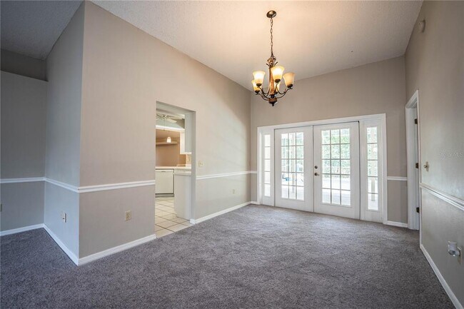 Building Photo - 2326 Deerbrook Dr