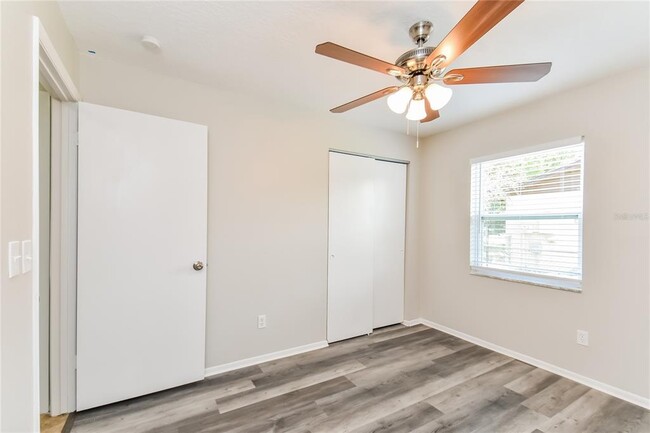Building Photo - 903 Ashwood Ct