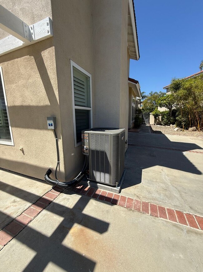 Building Photo - Beautiful Home for Lease, Located in Laguna Niguel !!!