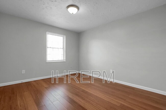 Building Photo - 3072 Morsetown Ct S