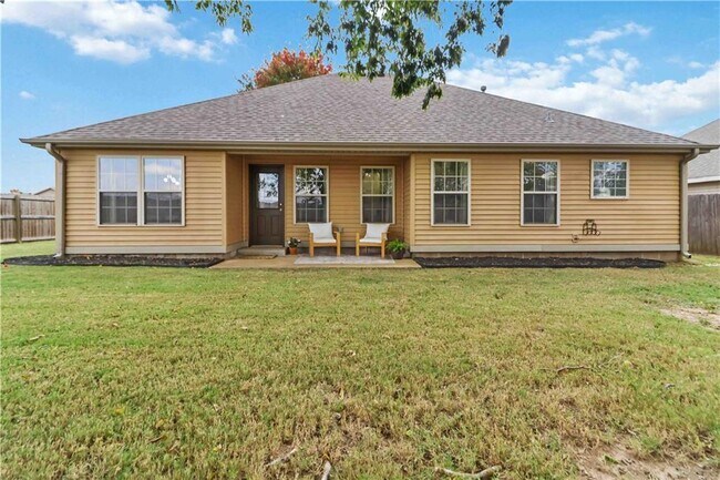 Building Photo - 3000 SW Wentworth Ave