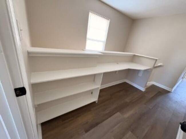 Building Photo - Washington Bourgh