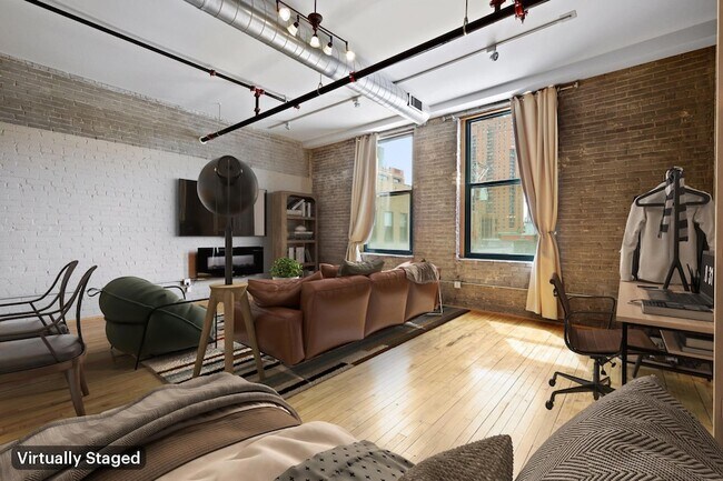 Building Photo - 523 Jackson St