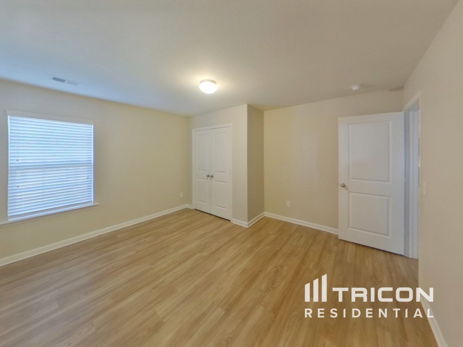 Building Photo - 750 Chariot Way