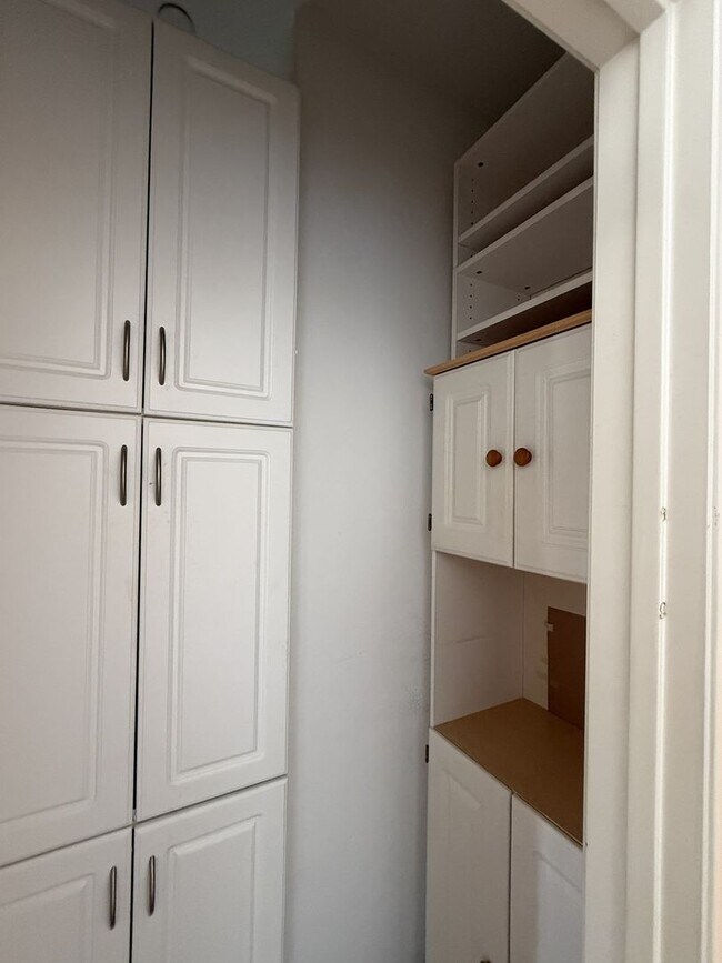 Building Photo - Serene 55+ Living in the Heart of Torrance | 2 Bed, 2 Bath Condo