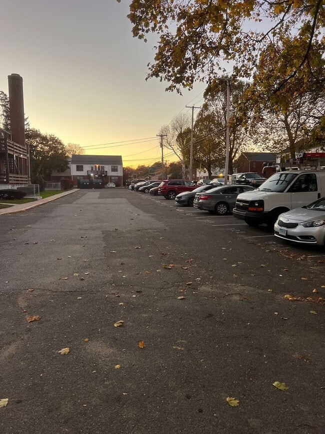 Building Photo - 271 Pennsylvania Ave