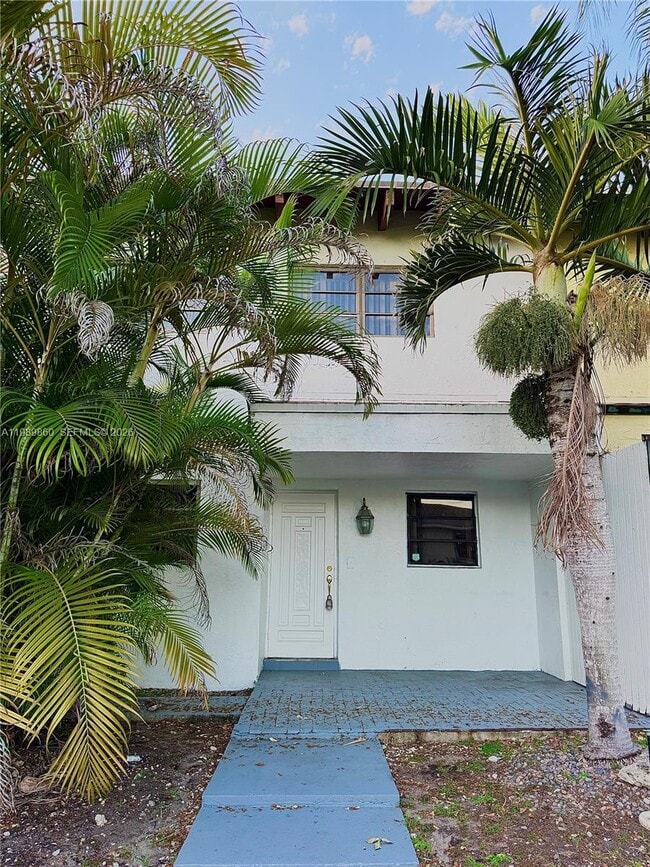 Building Photo - 3911 Farragut St